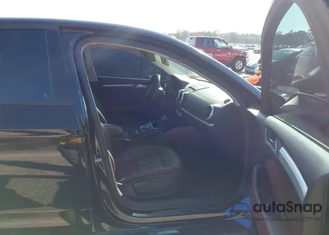 2016 Audi A3 1.8T Premium z USA, uszkodzony, nr VIN WAUA7GFF2G1038352